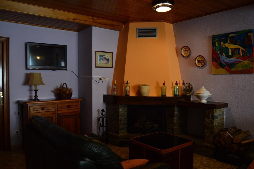 Hostal L'Escon Llanars Luaran gambar